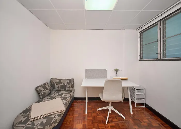 公寓 Sukhumvit 23, Asoke, Executive 70sqm Suite, Full Office