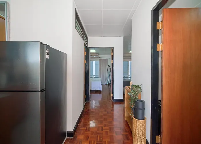 Sukhumvit 23, Asoke, Executive 70sqm Suite, Full Office 公寓 曼谷