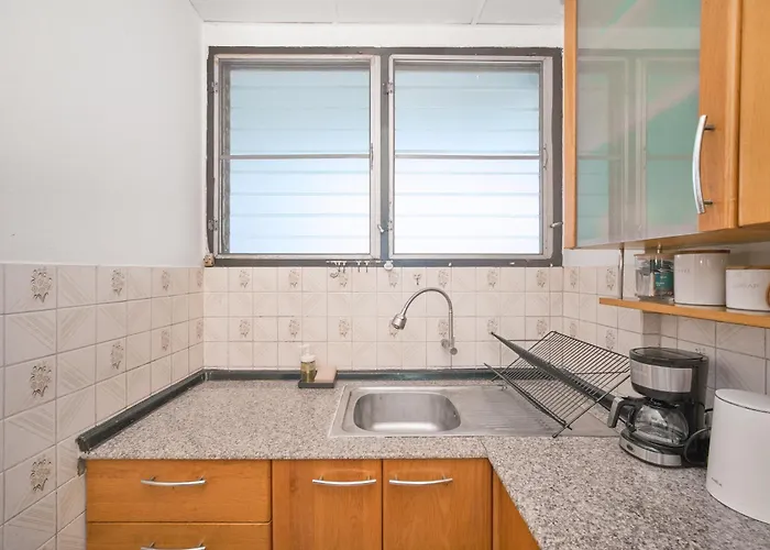 Sukhumvit 23, Asoke, Executive 70sqm Suite, Full Office 公寓 *